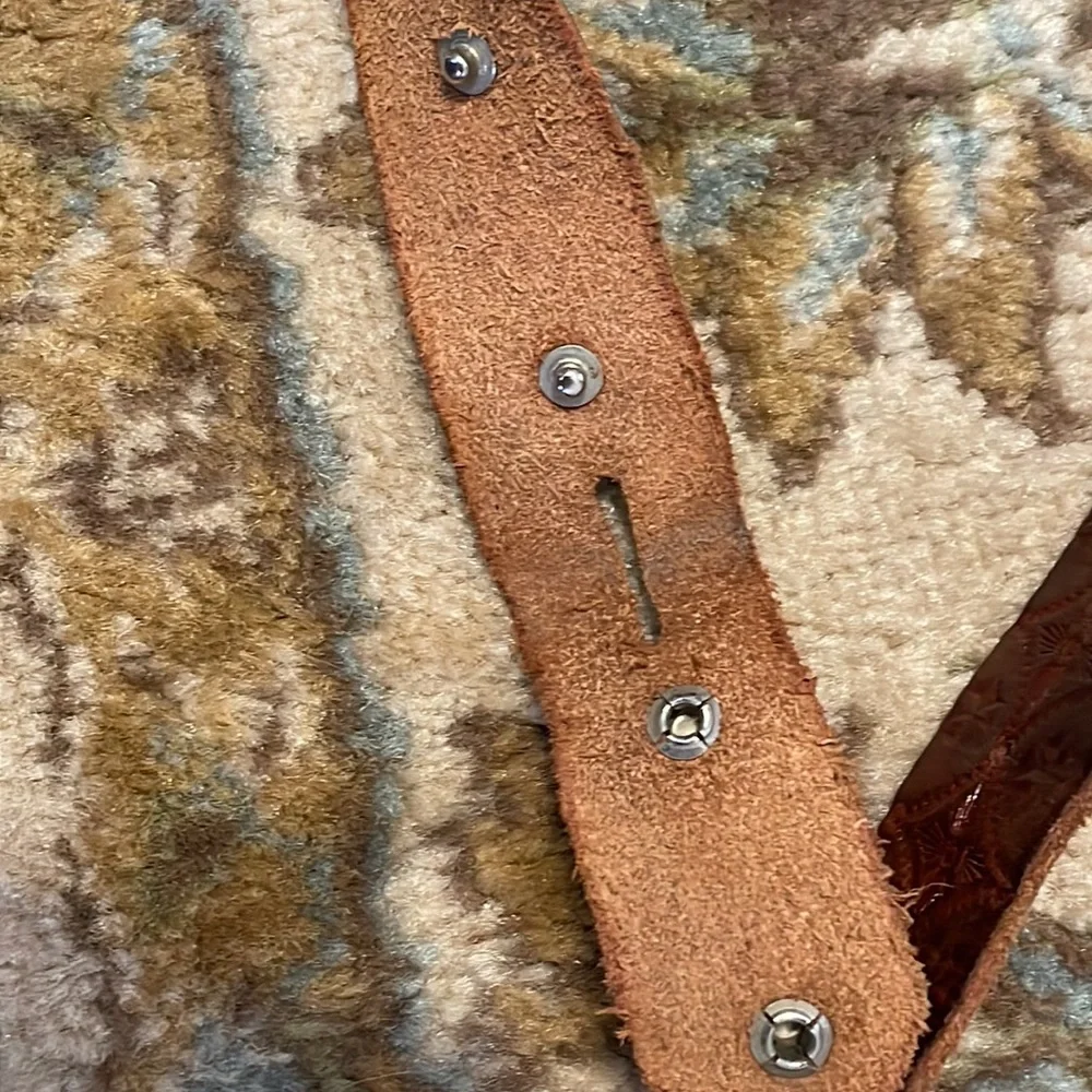 N/A no buckle